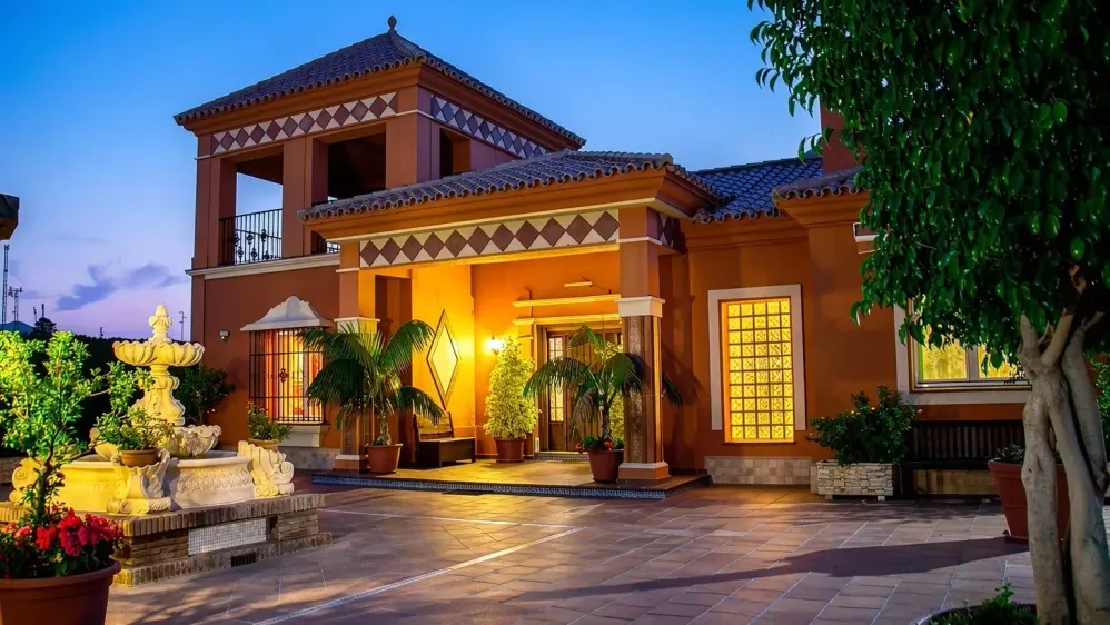 Cortijo en Sierra Blanca — reforma completa de vivienda